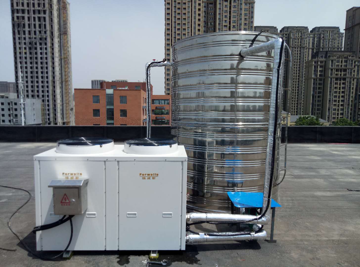 河南學(xué)校用空氣能熱水器，四季恒溫